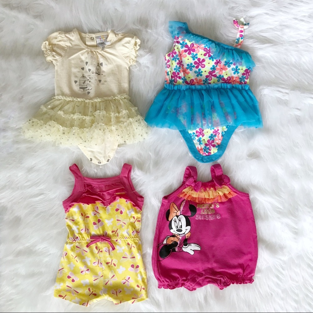 Rompers bundle size 0-3 months